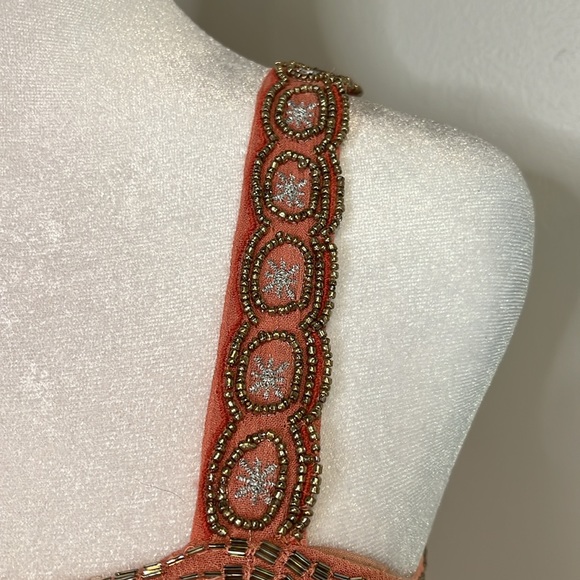 ⭐️SOLD⭐️ Gorgeous Anthropologie sequin top 00 - Picture 6 of 16